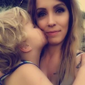 Meet your Posher, Olivia